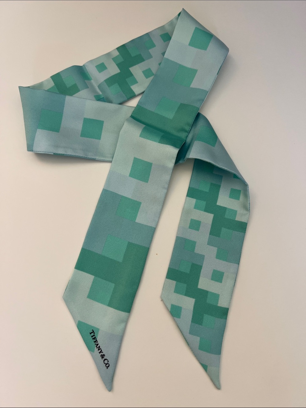 Tiffany & Co. Silk Twilly - NEW 🩵